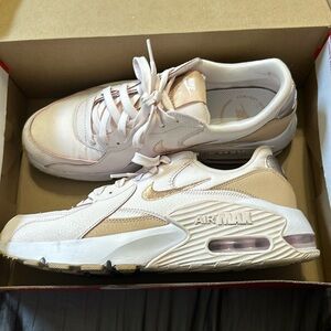Women’s Nike Air Max Excee